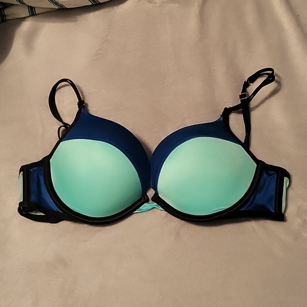 VS Very Sexy Push-Up Bra